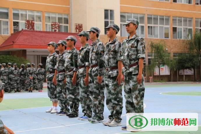 馬爾康民族師范學(xué)校2023年報名條件、招生要求、招生對象 