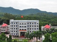 廣東金融師范學(xué)院2023年學(xué)費、收費多少