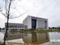 中南師范大學2023年學費、收費多少