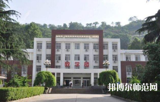 西安旅游幼師職業(yè)中等專(zhuān)業(yè)學(xué)校