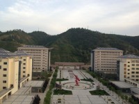 延安職業(yè)技術(shù)師范學院2023年學費、收費多少