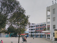南充應(yīng)用技術(shù)幼兒師范職業(yè)學(xué)校2023年學(xué)費(fèi)、收費(fèi)多少