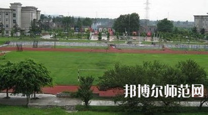 內(nèi)江廣播電視幼兒師范大學(xué)2020年報(bào)名條件、招生要求、招生對(duì)象 