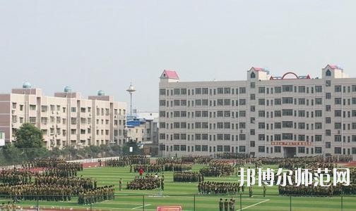 四川弘博中等專業(yè)幼兒師范學(xué)校2020年報(bào)名條件、招生要求、招生對(duì)象