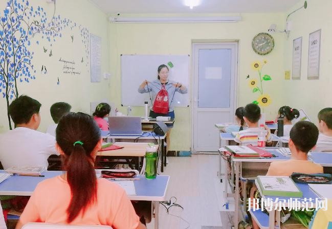 廣州2020年男生讀幼師學(xué)校學(xué)什么專(zhuān)業(yè)好