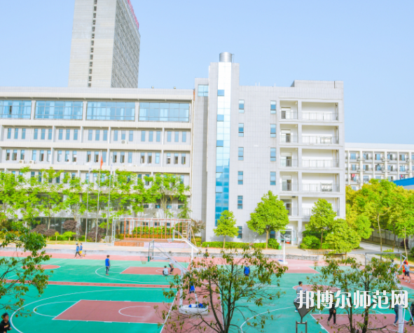 長沙2020年幼師學校讀幾年