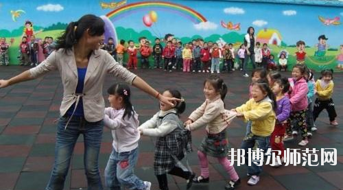 白銀2021年讀什么幼師學校好