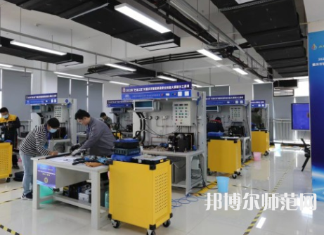 重慶輕工業(yè)幼師技工學(xué)校2023年學(xué)費(fèi)、收費(fèi)多少