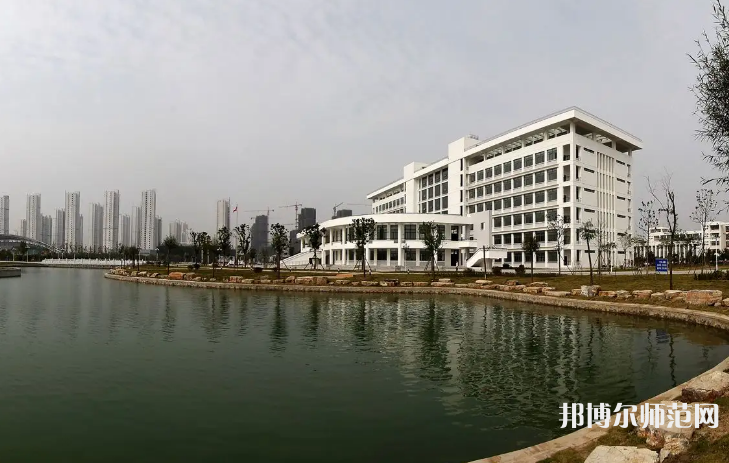 亳州學院2023年報名條件、招生要求、招生對象