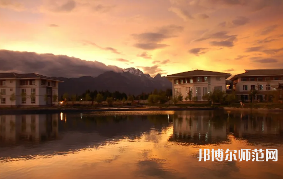 云南大學(xué)旅游文化師范學(xué)院2023年有哪些專(zhuān)業(yè)
