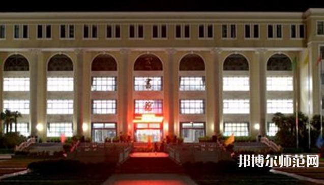 西北大學現(xiàn)代師范學院2023年怎么樣、好不好