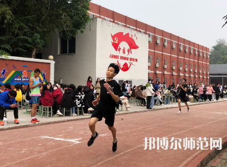 瀘州天宇幼師中等職業(yè)技術(shù)學(xué)校2021年學(xué)費(fèi)、收費(fèi)多少