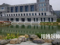 2023年黃麓師范學(xué)校報(bào)名條件、招生對(duì)象