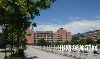 2023年樂山西成幼兒師范職業(yè)學校報名條件、招生對象